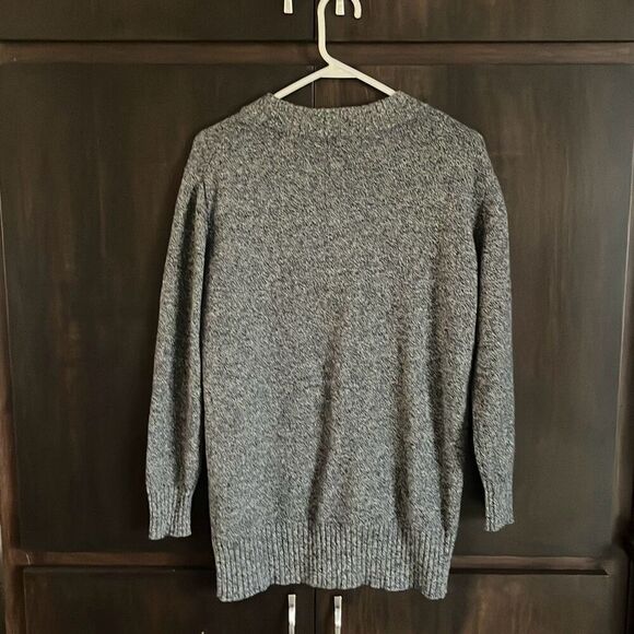 Athleta Charcoal Gray Vital V Neck Sweater Cashmere Blend Sweater Medium - Picture 4 of 5